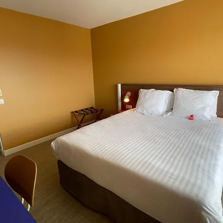 Abrial Hotel 3*