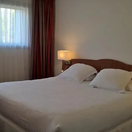 Hotel Abrial 3*